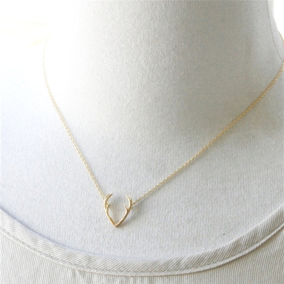 Antler Gold Necklace Dainty Pendant Necklace - Picture 3 of 4
